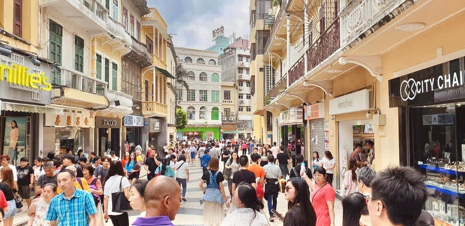 (2021) Macau